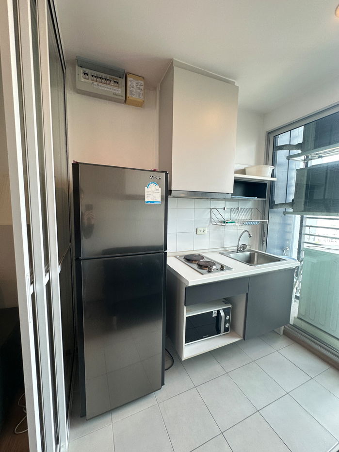 picture 15,000 The base Sukhumvit 77 contact Line id : katk03 - 5/9