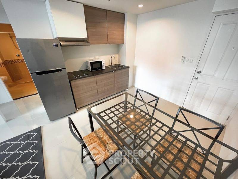 picture 3-BR Condo at Waterford Sukhumvit 50 Condominium near BTS On Nut (ID 1441721) - 10/20
