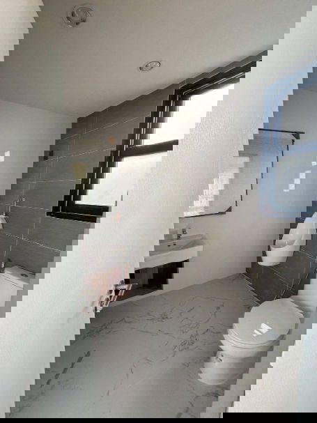 picture For rent home office 𝐁𝐑𝐈𝐓𝐓𝐎𝐍 𝐋𝐚𝐝𝐩𝐫𝐚𝐨 𝟒𝟏 - 4/13