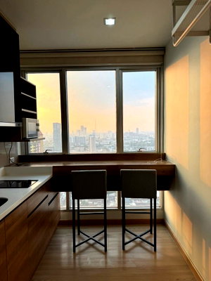 Condos for rent : Newly renovated Rhythm Phahol Ari, near BTS Saphan Khwai, ready to move in.