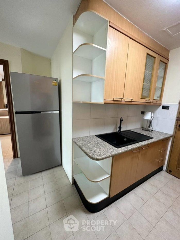 picture 200m To BTS Thong Lor | 3-BR 165 Sqm, Fifty Fifth Tower Thonglor (ID 2555980) - 11/12