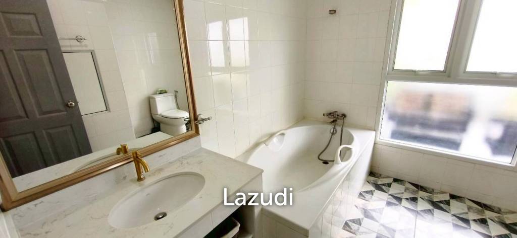 รูป บ้านเดี่ยว 300 ตร.ม. พร้อมสระว่ายน้ำส่วนตัว ใกล้อ่างเก็บน้ำ ชากนอก พัทยา - รูปที่ 20/27