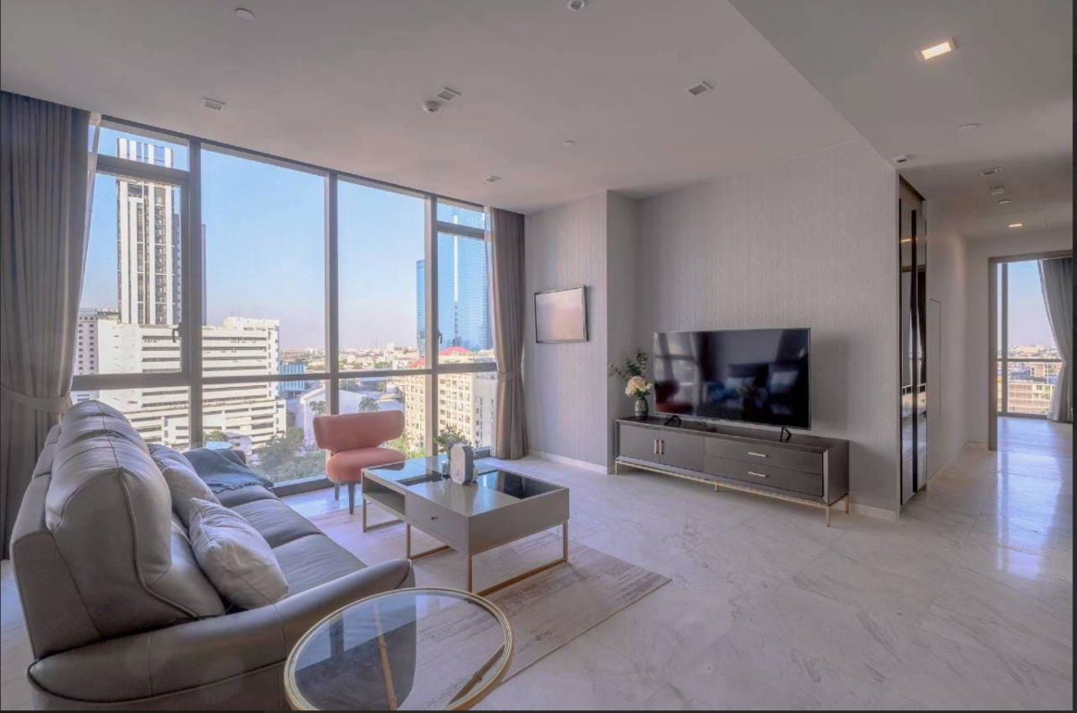 picture Monument Thonglor. 2bed 125sqm. Line id: @pfagent - 3/24