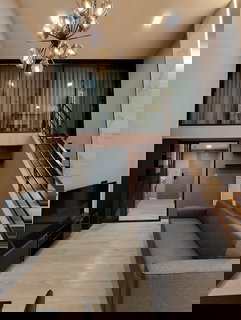 รูปภาพ 🚩ให้เช่าห้อง​ Duplex​ 2​ ชั้น​ Modiz​ Launch​ ชั้น​ 31​ วิว​ ​ม.ธรรมศาสตร์​ ระเบียงทิศเหนือ​ พท.ชั้นล่าง​ 29 ตรม.ห้องพร้อมอยู่​ พค.69​ 