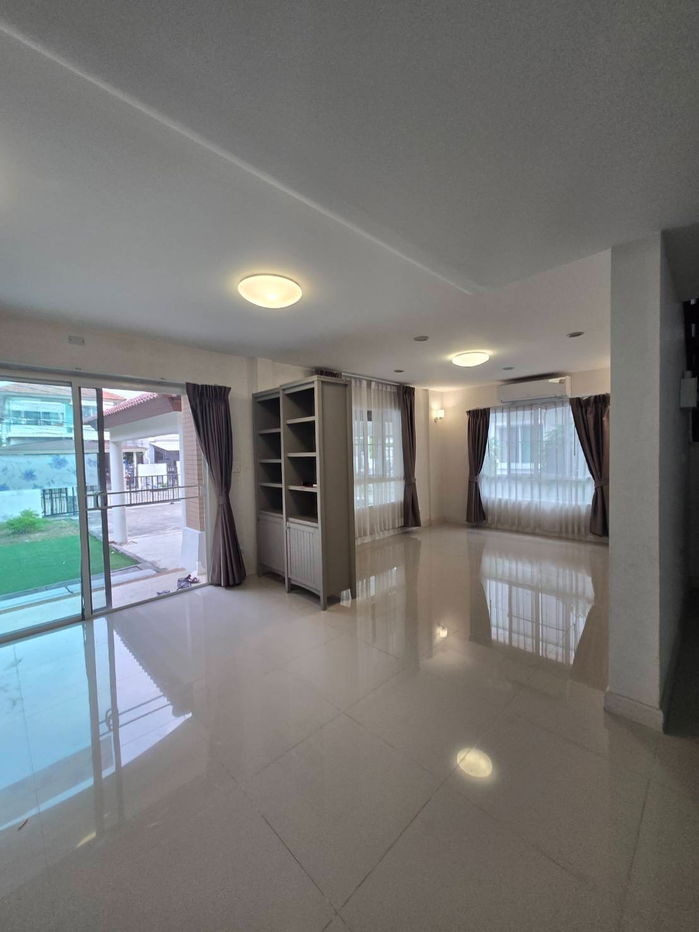 รูป ✨Hot Deal🏘️ให้เช่า บ้านเดี่ยว หมู่บ้านชวนชื่น พระราม 7 สิรินธร | เฟอร์นิเจอร์ครบ พร้อมเข้าอยู่ | สนใจโทร 095-819-5559 - รูปที่ 2/23