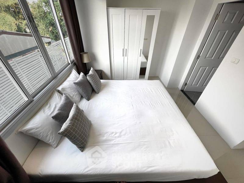 picture 3-BR Condo at Waterford Sukhumvit 50 Condominium near BTS On Nut (ID 1441721) - 4/20