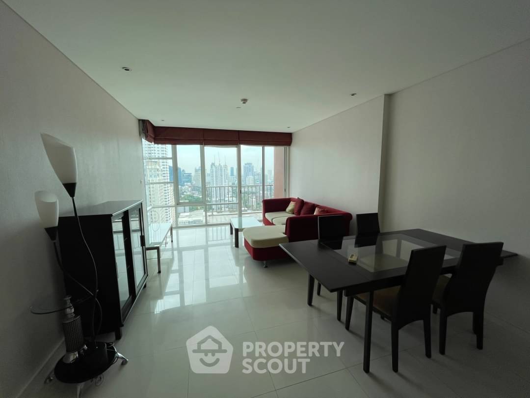 picture 2-BR Condo at Fullerton Sukhumvit near BTS Ekkamai (ID 889834) - 1/9