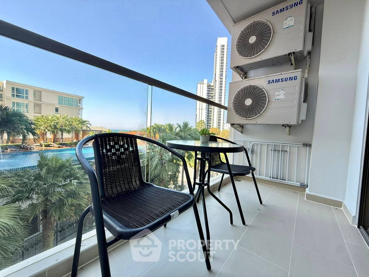 picture 1-BR Condo at The Peak Towers close to Phratamnak (ID 2555668) - 13/15