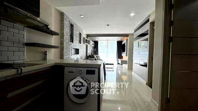 Condos for rent North Pattaya Road : 2-BR Condo at Apus Condominiums close to Central Pattaya (ID 2555302)