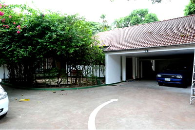 Houses for rent Srisavarindhira Thai Red Cross Institute of Nursing : [920071001-14740] For Rent | Pet-Friendly Single House in Sathorn (Soi Prapinit)