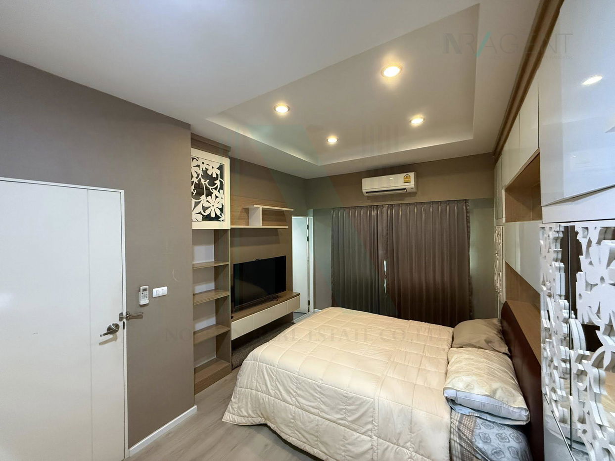 picture ð For Rent 3-story Townhouse BAAN KLANG MUANG SUKHUMVIT 77 3 bedroom 3 bathroom - 5/8