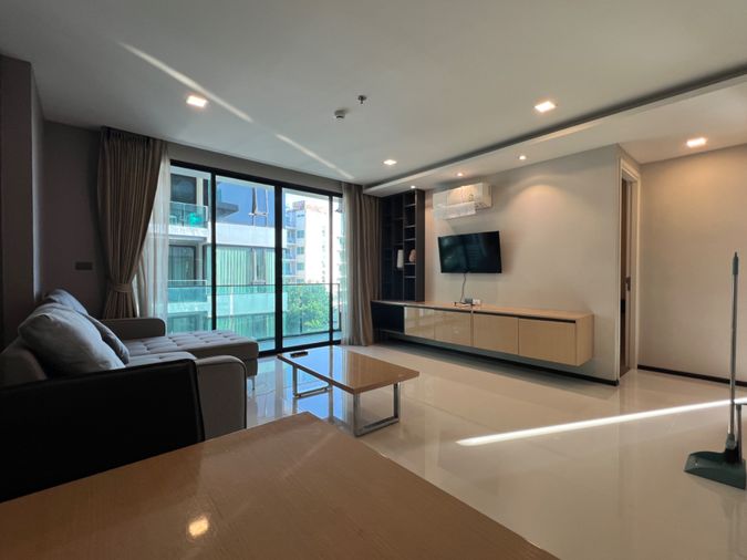 คอนโดหรู 2 ห้องนอน ห้องกว้าง 70 ตร.ม. ใกล้นิมมาน–สนามบิน | พร้อมอยู่ เพียง 25,000 บ. 