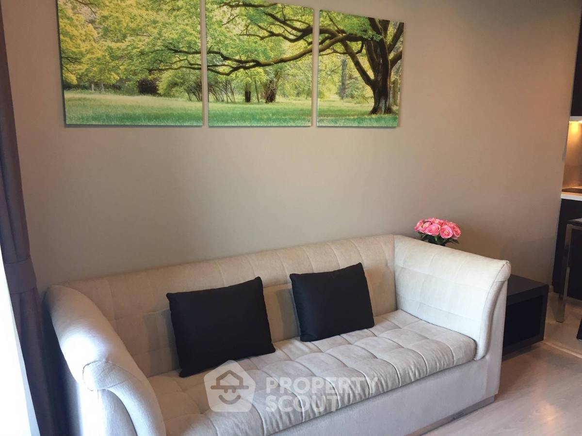 รูป คอนโด 1-ห้องนอน ที่ ริทึ่ม สุขุมวิท 44/1 ใกล้ BTS พระโขนง (ID 824332) - รูปที่ 3/6