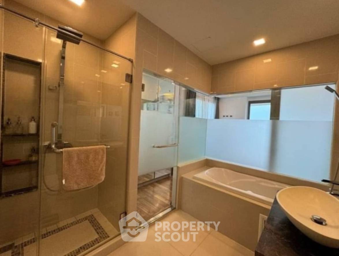 รูป คอนโด 2-ห้องนอน ที่ เดอะ พีค ทาวเวอร์ ใกล้ ถนนพระตำหนัก พัทยา (ID 2542101) - รูปที่ 4/4