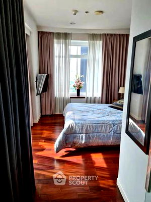 Condos for sale The Market Bangkok : 1-BR Condo at Circle Condominium near MRT Phetchaburi (ID 2555259)