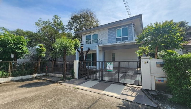 ขายบ้านเดี่ยว : ขายด่วน บ้านเดี่ยว 2 ชั้น หลังมุม ราคาดีสุดในโครงการ หมู่บ้านชัยพฤกษ์ วัชรพล (สุขาภิบาล 5) บ้านสวย ทำเลดี หลังมุม พื้นที่เยอะ