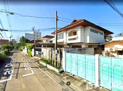 Houses for sale Chatuchak : 5 Bedroom House for sale in Chantharakasem, Bangkok  5977177