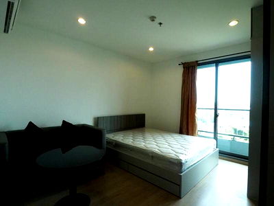 Condos for rent ท่าพระ : P-44572 Condo for rent Ideo Wutthakat fully furnished (Confirm again when visit). 