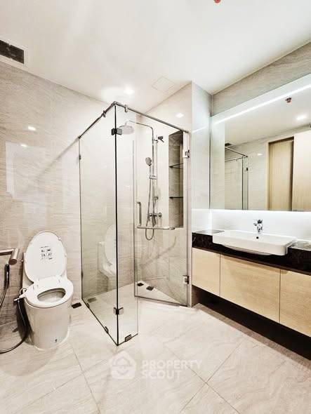 picture Condo 1-BR, Noble State 39, 400m to BTS Phrom Phong 📍 (ID 2555858) - 3/6