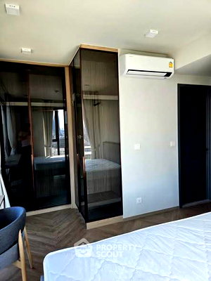Condos for rent : Great Value 2-BR Condo At Chapter Chula-Samyan, 18th Floor Near MRT Sam Yan 📍 (ID 2551355)