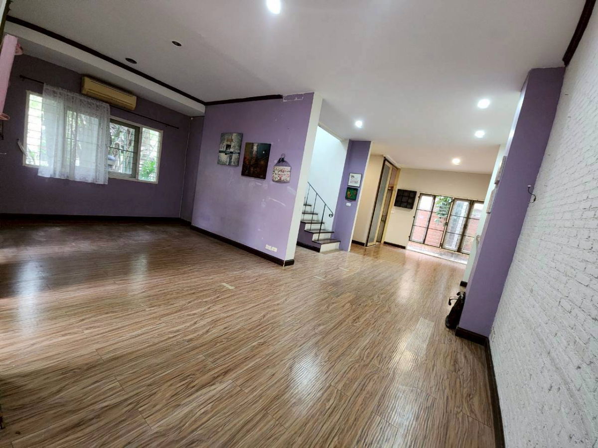 รูป ขาย เช่า ทาวน์โฮมหลังมุม หมู่บ้านแมกไม้ วัชรพล-สายไหม 29.8 ตร.ว. รีโนเวทใหม่ ตรงข้ามตลาดวงศกร ใกล้ทางด่วนและรถไฟฟ้า - รูปที่ 6/11