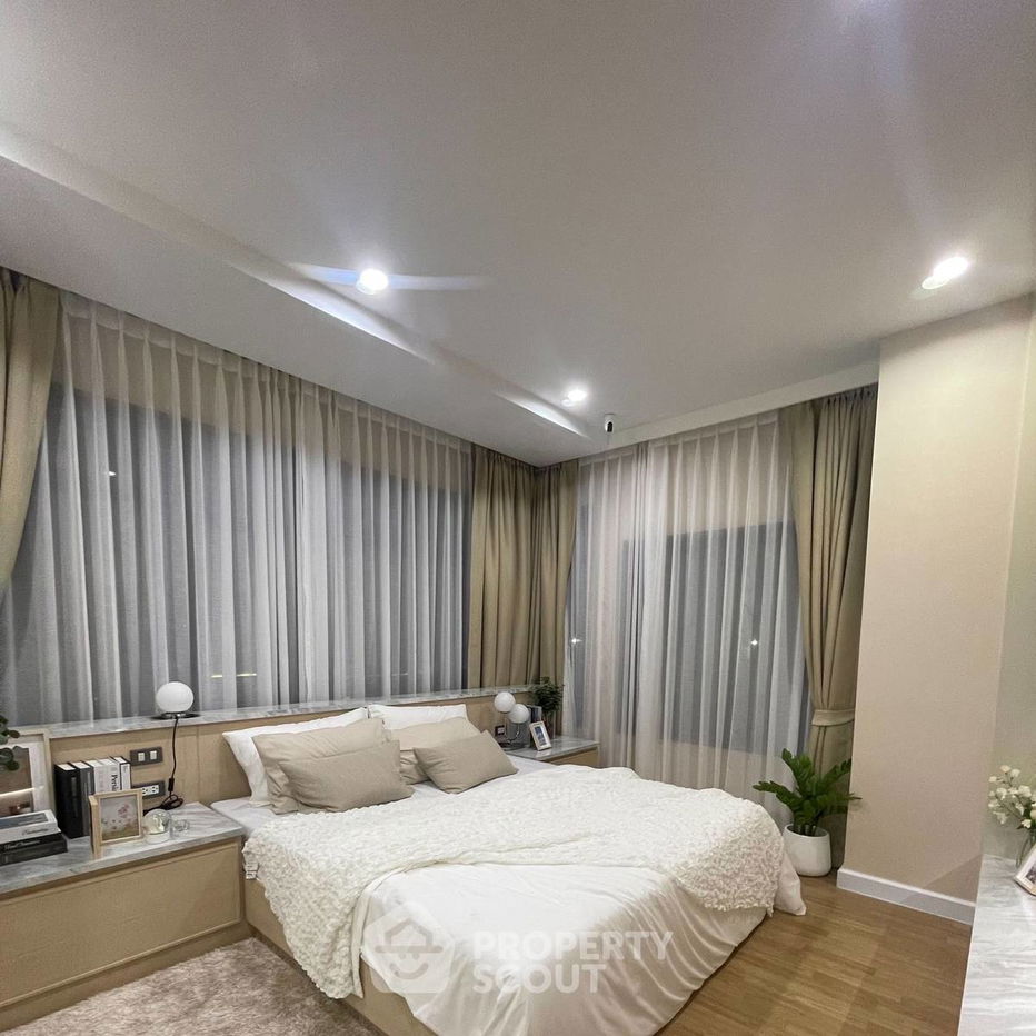 picture 2-BR Condo at Chapter Charoennakhorn - Riverside near BTS Krung Thon Buri (ID 992963) - 10/15