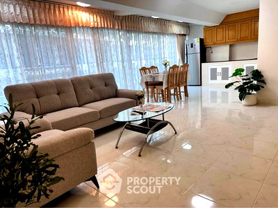 Condos for sale : 1-BR Condo at Sombat Condoview close to Phratamnak (ID 2556779)