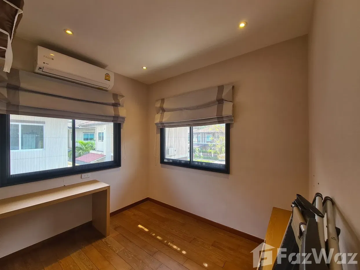 picture 4 Bedrooms House for Rent 2000327 - 9/12