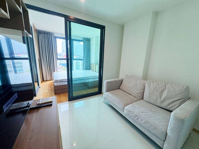For Rent HUE SUKHUMVIT62/3 - 1 Bed 28 Sq.m, Fl. 8th, Tower A near BTS Punnawithi