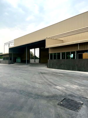 เช่าโรงงาน ที่ว่าการอำเภอบ้านบึง : ให้เช่าโกดัง/คลังสินค้า ผังเหลือง 2300 ตรม. บ้านบึง ศรีราชา