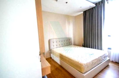 Condos for rent : For Rent Condo H SUKHUMVIT 43 Building 1, Floor 7,1 bed room, Room size 44.00 sqm