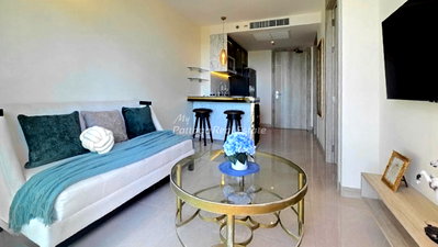 ขายคอนโด : 🛏️ 1 ห้องนอน - 🛁 1 ห้องน้ำ - 🏙️ Garden View - 🌏 ชื่อชาวต่างชาติ - 🏢 The Riviera Monaco Na-Jomtien - รหัส: RM32