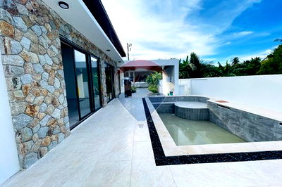 Houses for sale Ko Samui Surat Thani : [920121079-9] Modern Style 3-Bedroom Pool Villa for Sale in Maenam