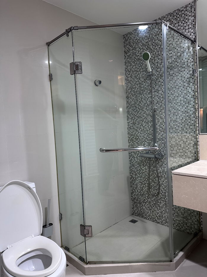 picture ✨ The Ratchadamri Condo 🔥 Last Studio Unit | 23rd Floor 🔥 💰 Owner’s asking price: 25,000 THB / month 👤 Direct rental from the owner (Owner Direct) - 7/18