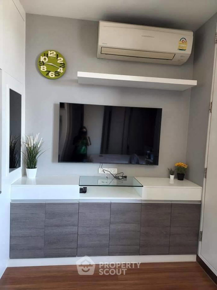 picture Studio Condo at Vantage Ratchavipa Condominium in Chatuchak (ID 2557736) - 14/20