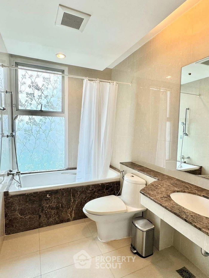 picture 2-BR Condo at The Prime11 Sukhumvit Condominium near BTS Nana (ID 2022024) - 7/18