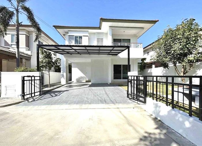 ให้เช่าบ้านเดี่ยวหลังมุม สราญสิริ รามอินทรา 2