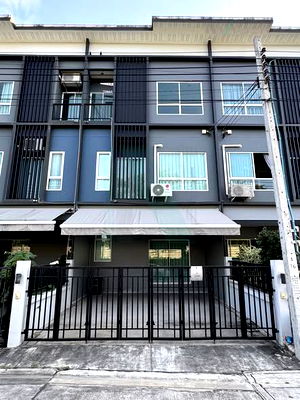 Townhouses for sale Bangkok : 📌 For Sell Town house SAMMAKORN AVENUE SUVARNABHUMI 3-story 3 bedroom 3 bathroom