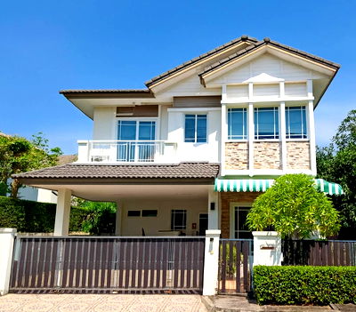 Houses for sale Bang Kapi : Mandana Rama 9 - Srinakarin house, fully furnished with built-in furniture and 5 air conditioners. A quality single-family home by L&H, 