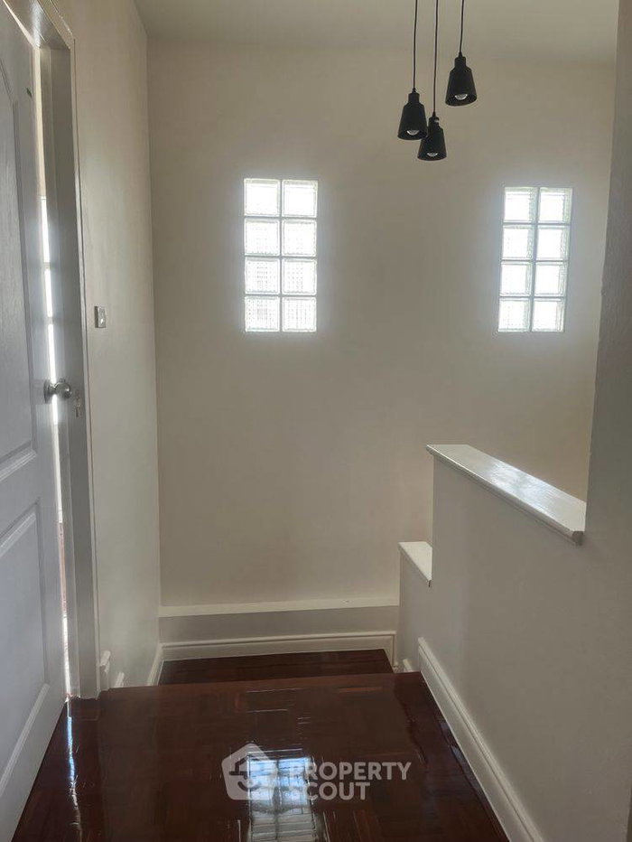 picture 3-BR House in Phimonrat (ID 2426382) - 13/14