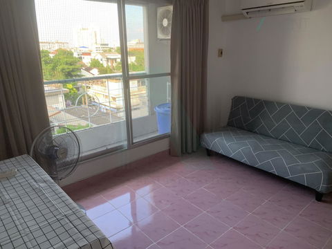 For Rent Condo BAAN SUKHUMVIT 77 Building ทับทิม, Floor 6,1 bed room, Room size 45 sqm