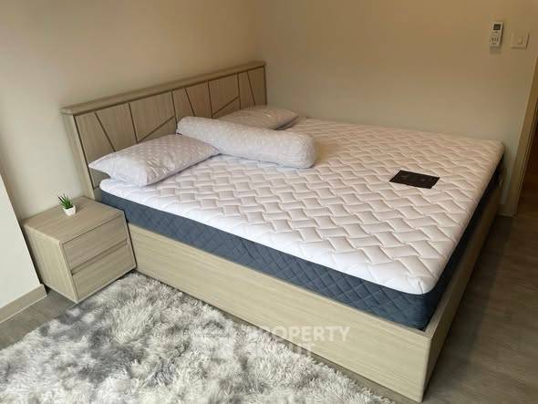 picture Well-Priced 1-BR 40 Sqm At The Shade Sathorn 1, Near MRT Khlong Toei (ID 2559647) - 4/9