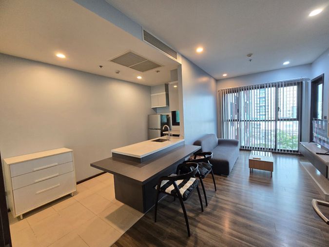 🔔New🔔 ให้เช่าห้องหัวมุมเป็นส่วนตัว ตกแต่งใหม่ วิวสระว่ายน้ำ ที่ Wyne by Sansiri