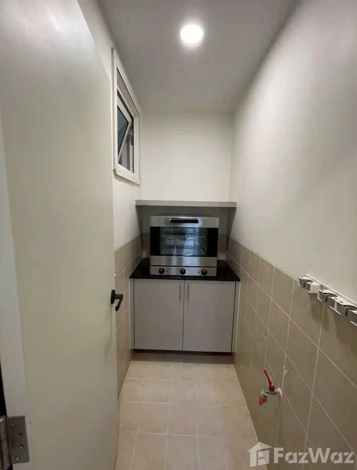 picture The Empire Place 5986163 - 7/15