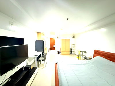 Condos for rent : Available 1Feb26! Trendy Condo. studio 35sq.m.  Line id: @pfagent