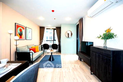 Condos for sale : 2-BR Condo at XT Huaikhwang near MRT Huai Khwang (ID 2531832)