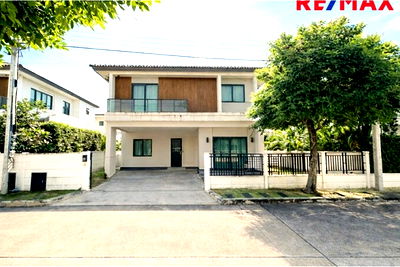 Houses for sale Khlong Sam Wa : [920091006-332] Serene Thai Retreat: Modern Comfort Awaits!