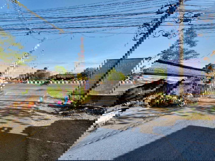 รูป ที่ดินถมแล้ว 162 ตารางวาสุวินทวงศ์ 47 ถนนเมนหน้าแปลงคอนกรีตกว้างๆ - รูปที่ 5/16