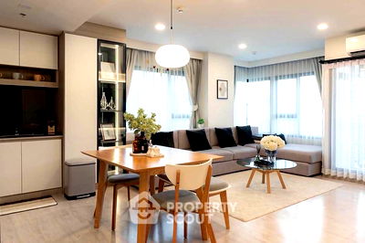 Condos for sale 700 Year Sports Arena Chiang Mai : 1-BR Condo at Escent Park Ville Chiangmai in Fa Ham (ID 2413966)