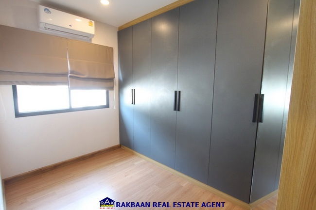 รูป บ้านพร้อมอยู่ เดอะแพลนท์ กรุงเทพ-ปทุม 35.8วา 3นอน 2ห้องน้ำ 1ครัว แถมแอร์ 4เครื่อง ,เตียง 6ฟุต,ตู้เสื้อผ้า,เครื่องซักผ้า - รูปที่ 15/22